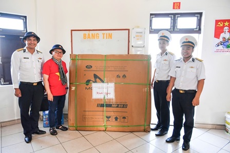 Double Fish Accompanies the Islands and Seas, Donating Recreation Spaces to Enhance Soldiers' Spiritual Wellbeing